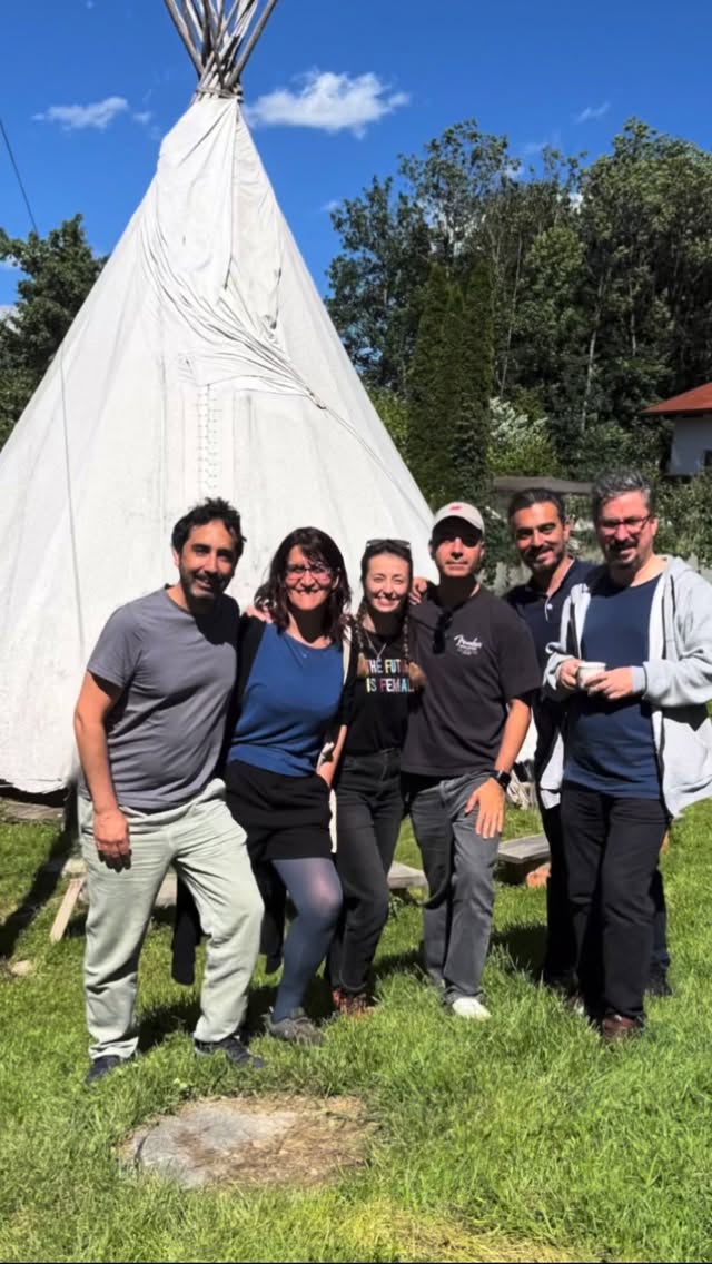 🍀Waldhüttl Filmfestival 2026 ✨
🍀Danke für alles und Danke für die Einladung 🙏🏽
🍀Danke an @dschurdschuna + @sakina_teyna_official 🙏🏽
🍀Danke an @initiative_minderheiten + @im.tirol 🙏🏽
🍀Danke an @ozgunyarar @ilker_ulsezer @hasan.huseyin_oksuz 🙏🏽